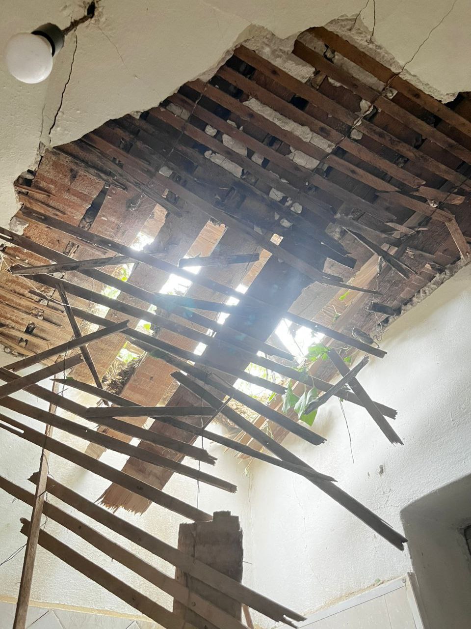 Наслідки обстрілів Дніпропетровщини