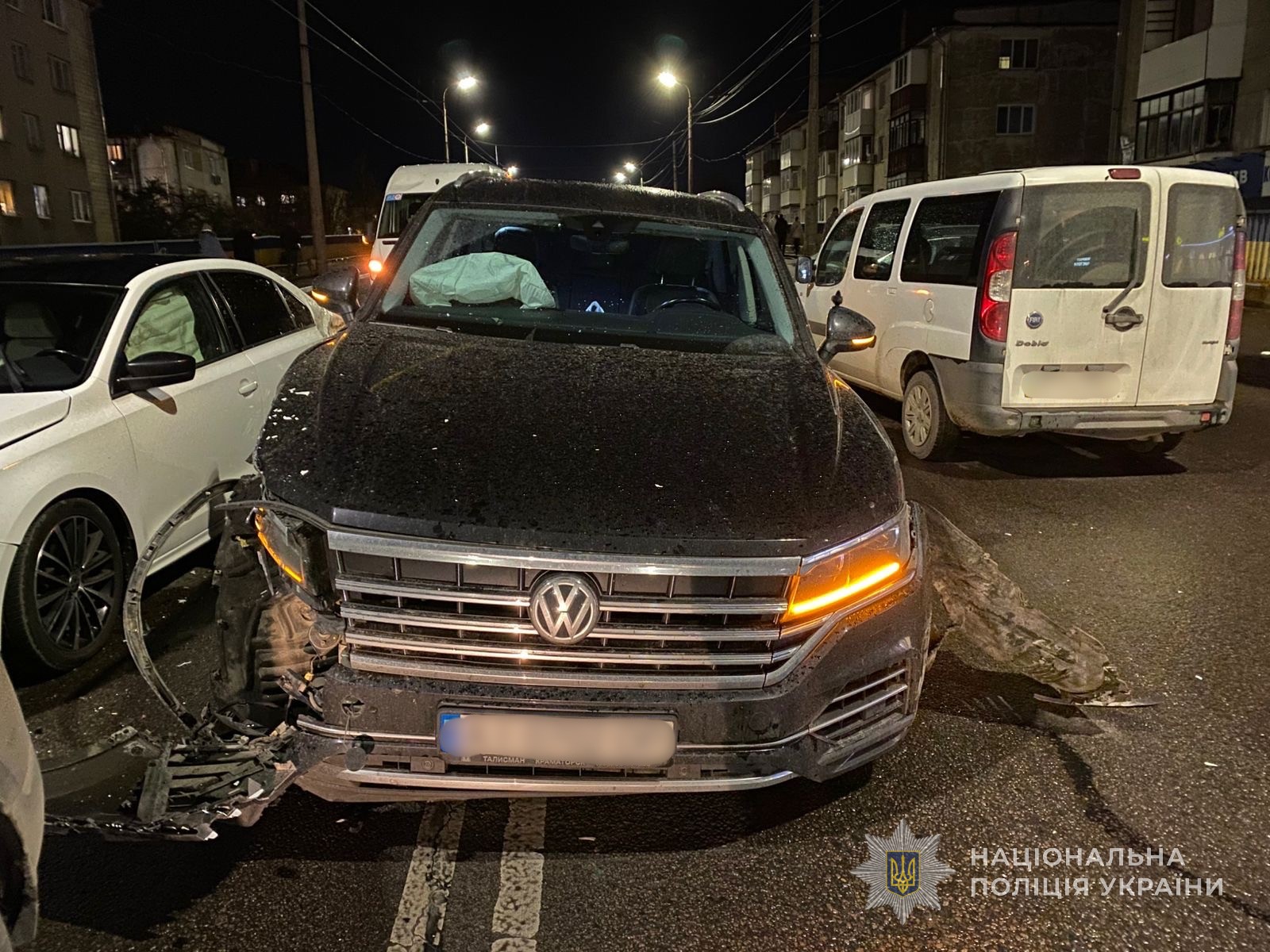 У Луцьку зіткнулися сім авто