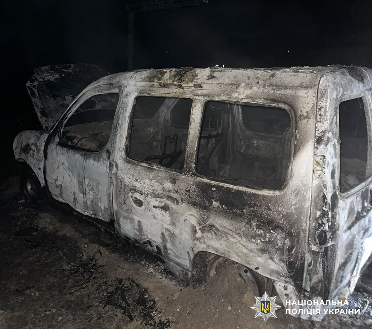 В Кировоградской области мужчина сжег авто знакомого после ссоры
