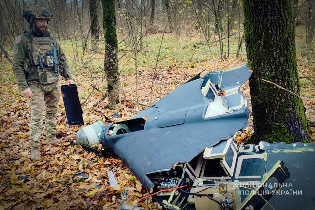 Сбили, но не взорвался: в Сумской области обезвредили боевую часть русского дрона
