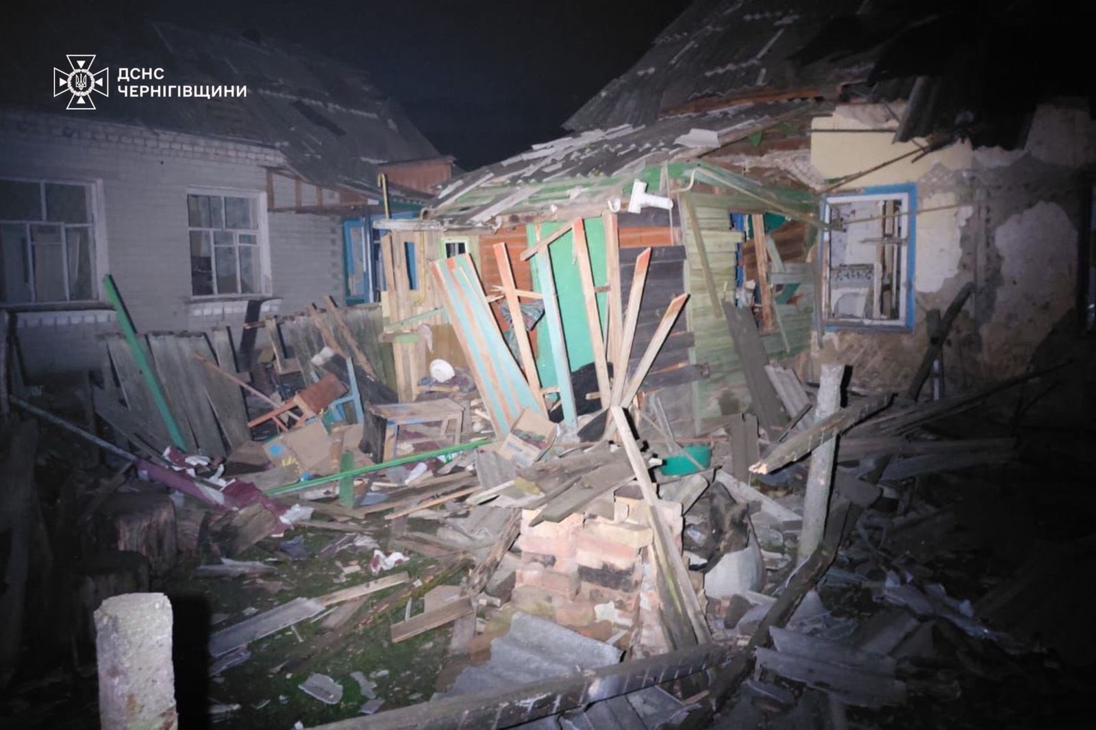 Россияне попали дронами по городу на Черниговщине: есть повреждения