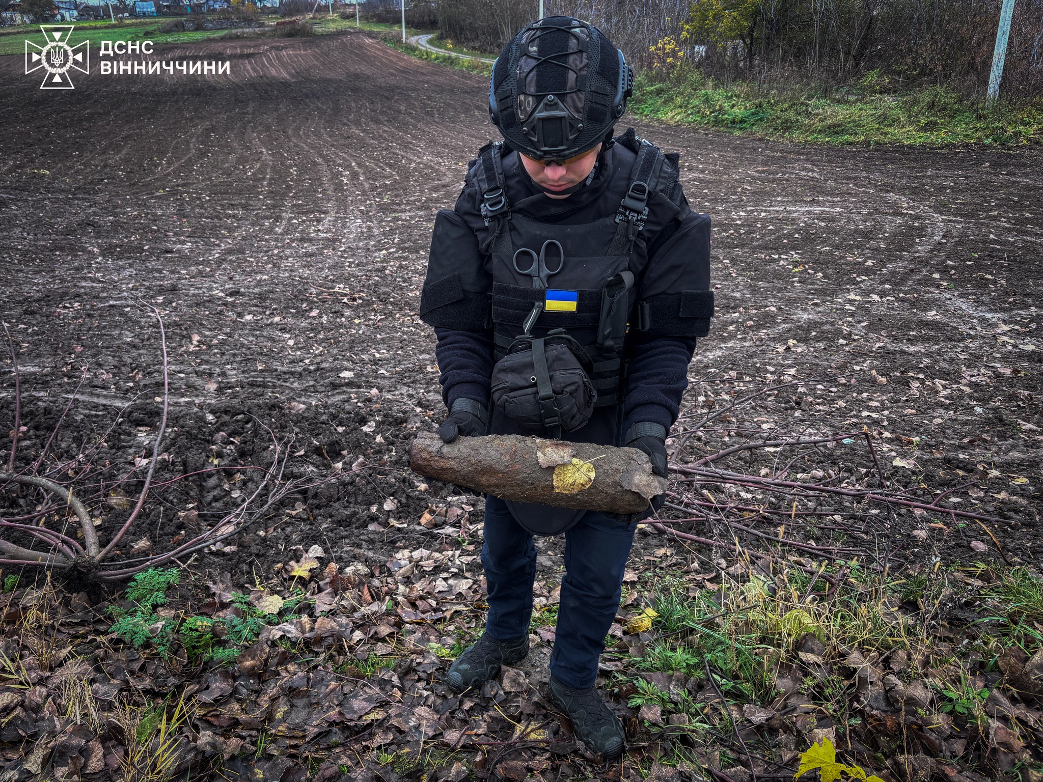 В Винницкой области саперы уничтожили авиационную бомбу