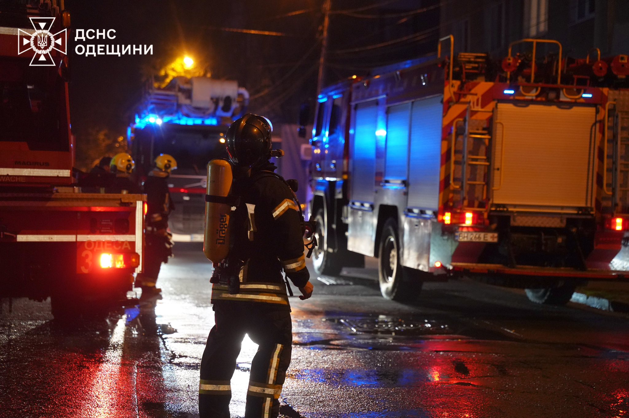 В Одессе в общежитии произошел пожар: пострадали две девушки