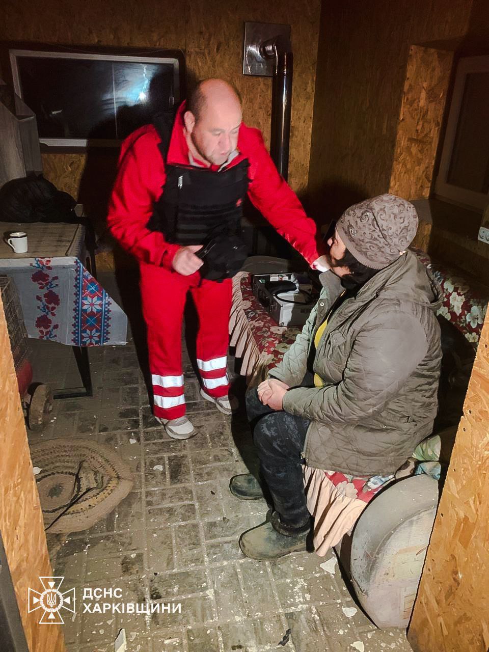 В результате атаки на Харьковщине горела ферма: пострадала женщина