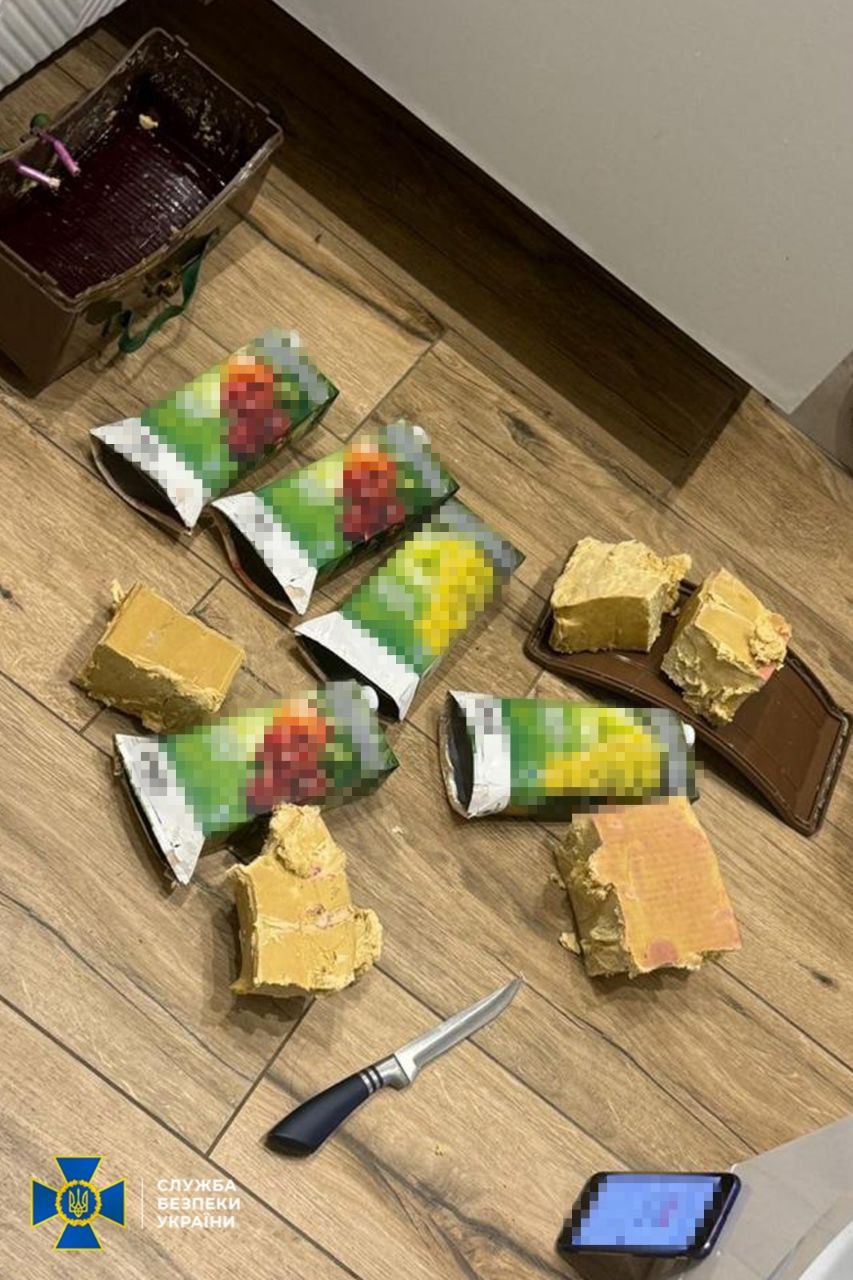 Готовила теракты на западе Украины: СБУ разоблачила агентурную сеть РФ