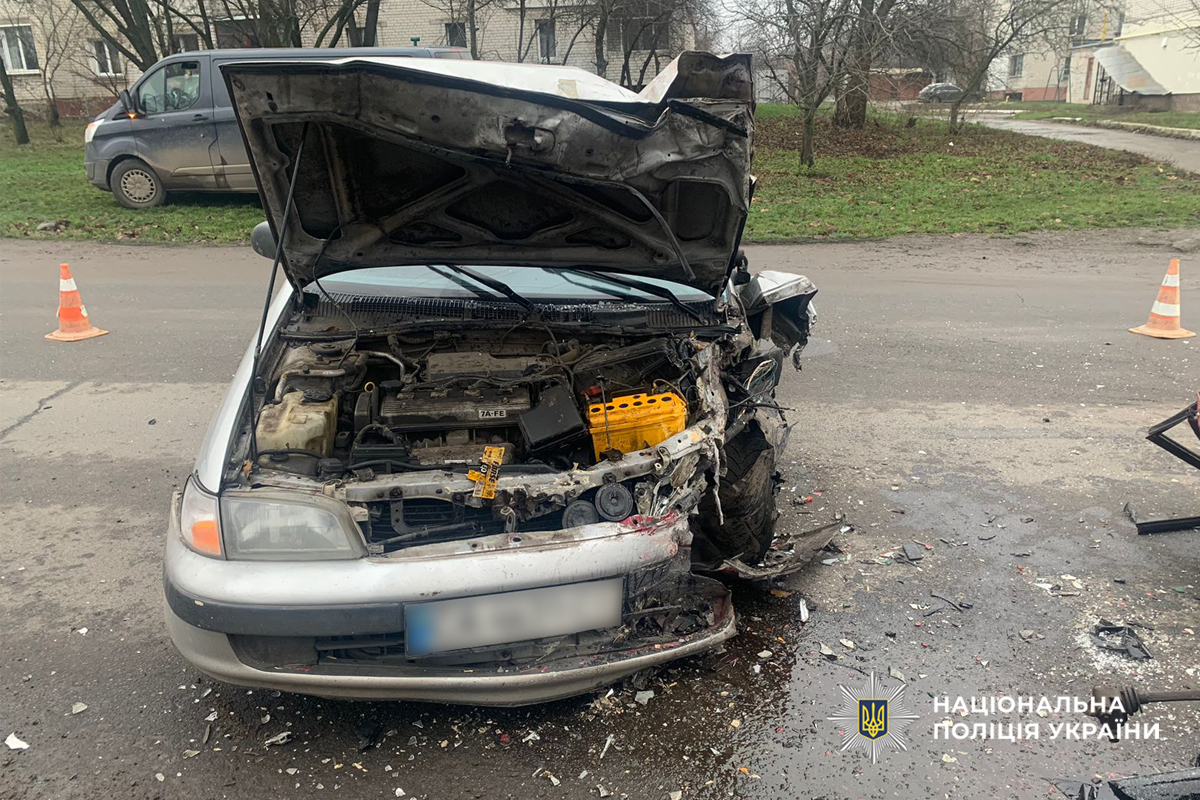 В Черкасской области произошло ДТП с участием трех авто