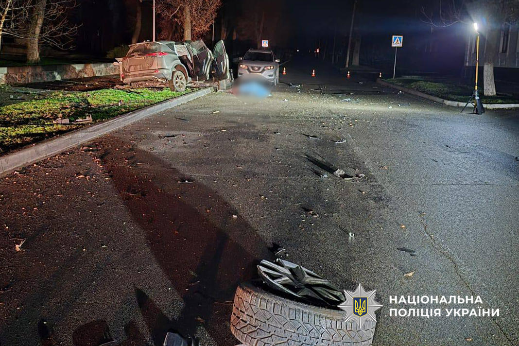 В Черкасской области в ДТП погиб мужчина, двое пассажиров госпитализированы