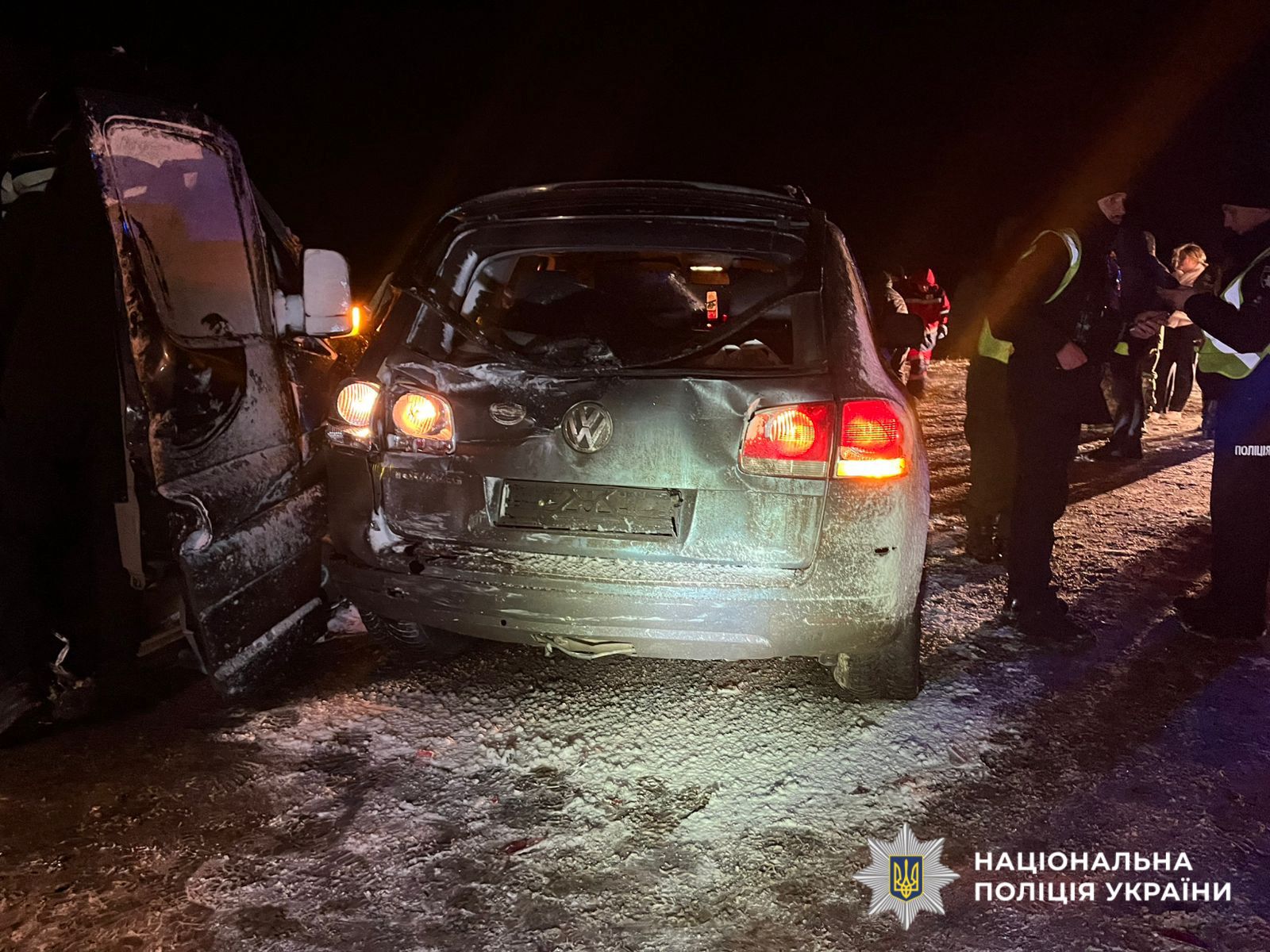 ДТП на Київщині: один загиблий, постраждали 13 людей