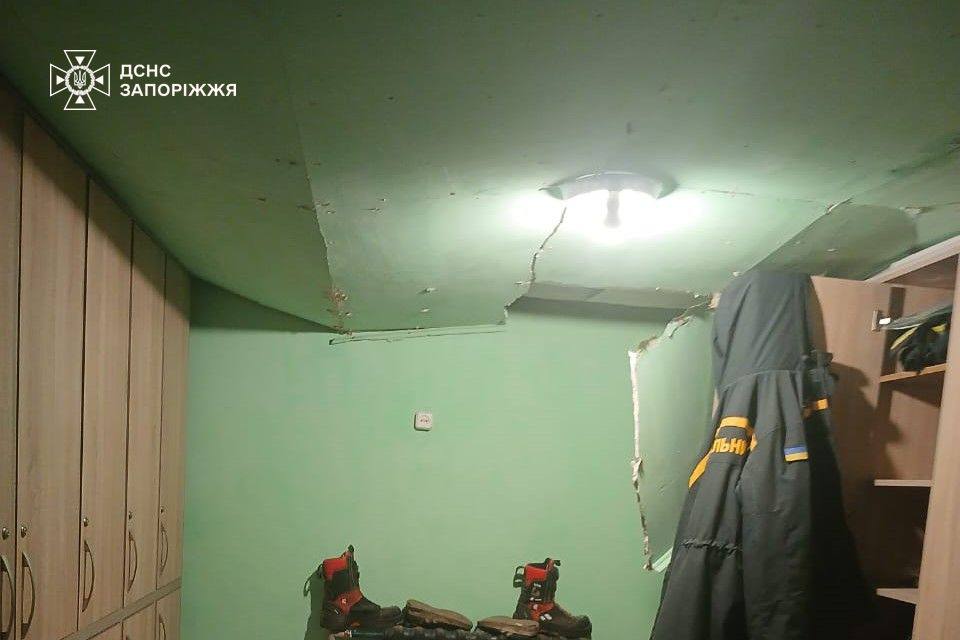 Россияне атаковали пожарно-спасательную часть в Запорожье