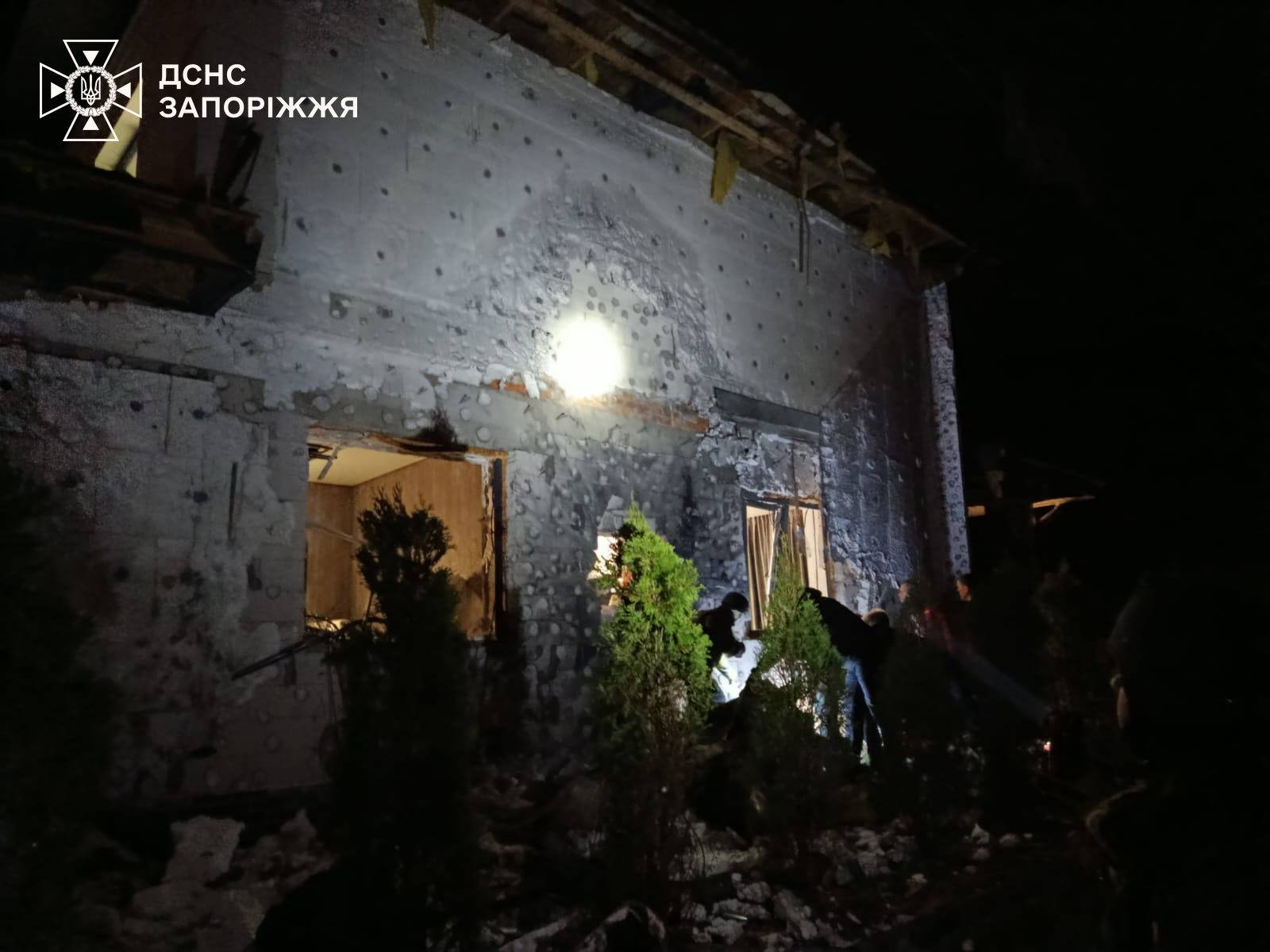 Россияне атаковали Запорожье: повреждены дома