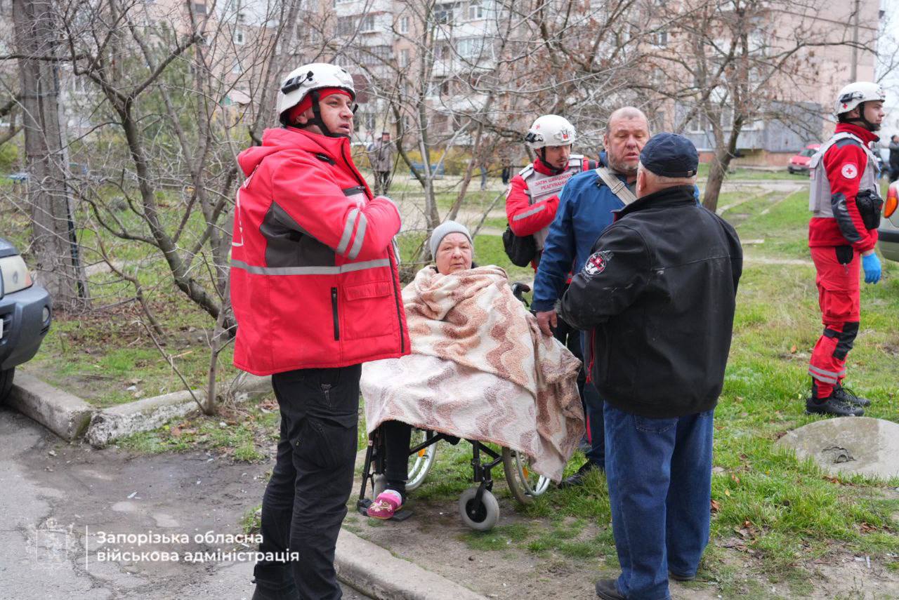 Удары по Запорожью и Запорожскому району: 26 пострадавших