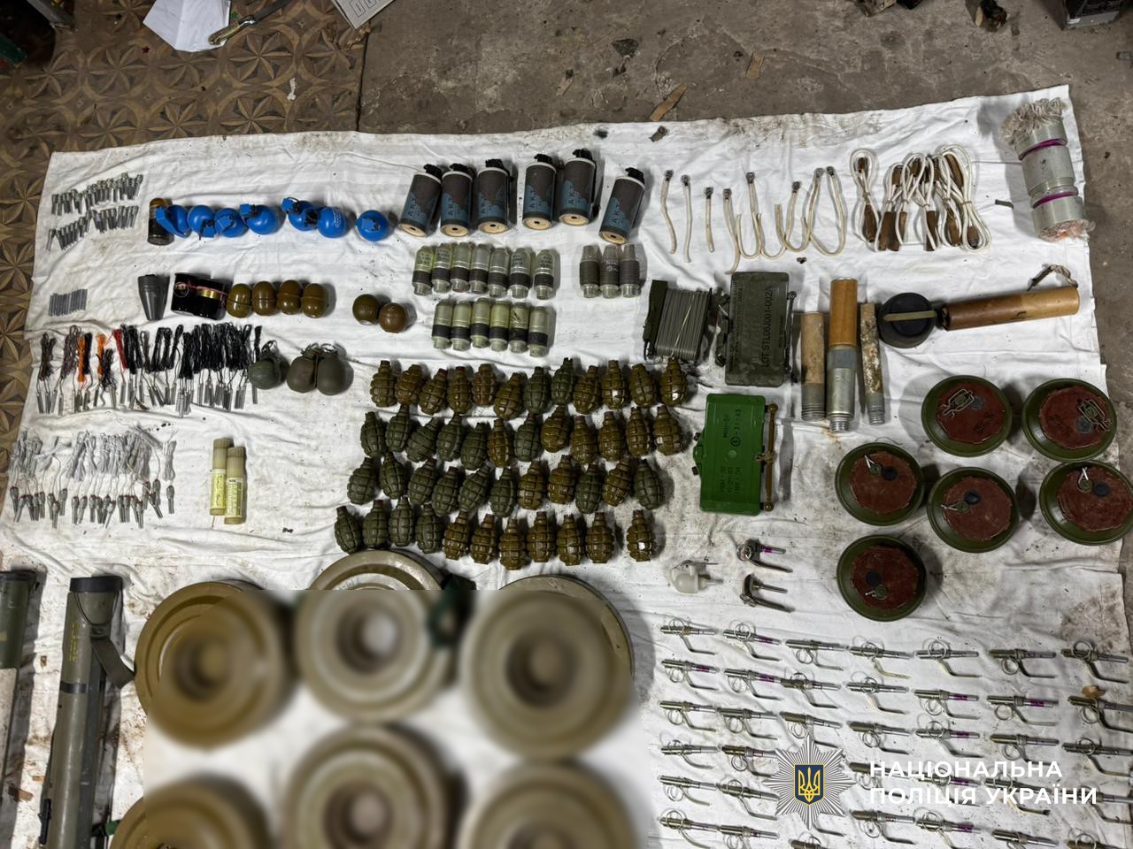 В Украине ликвидировали масштабный канал сбыта оружия
