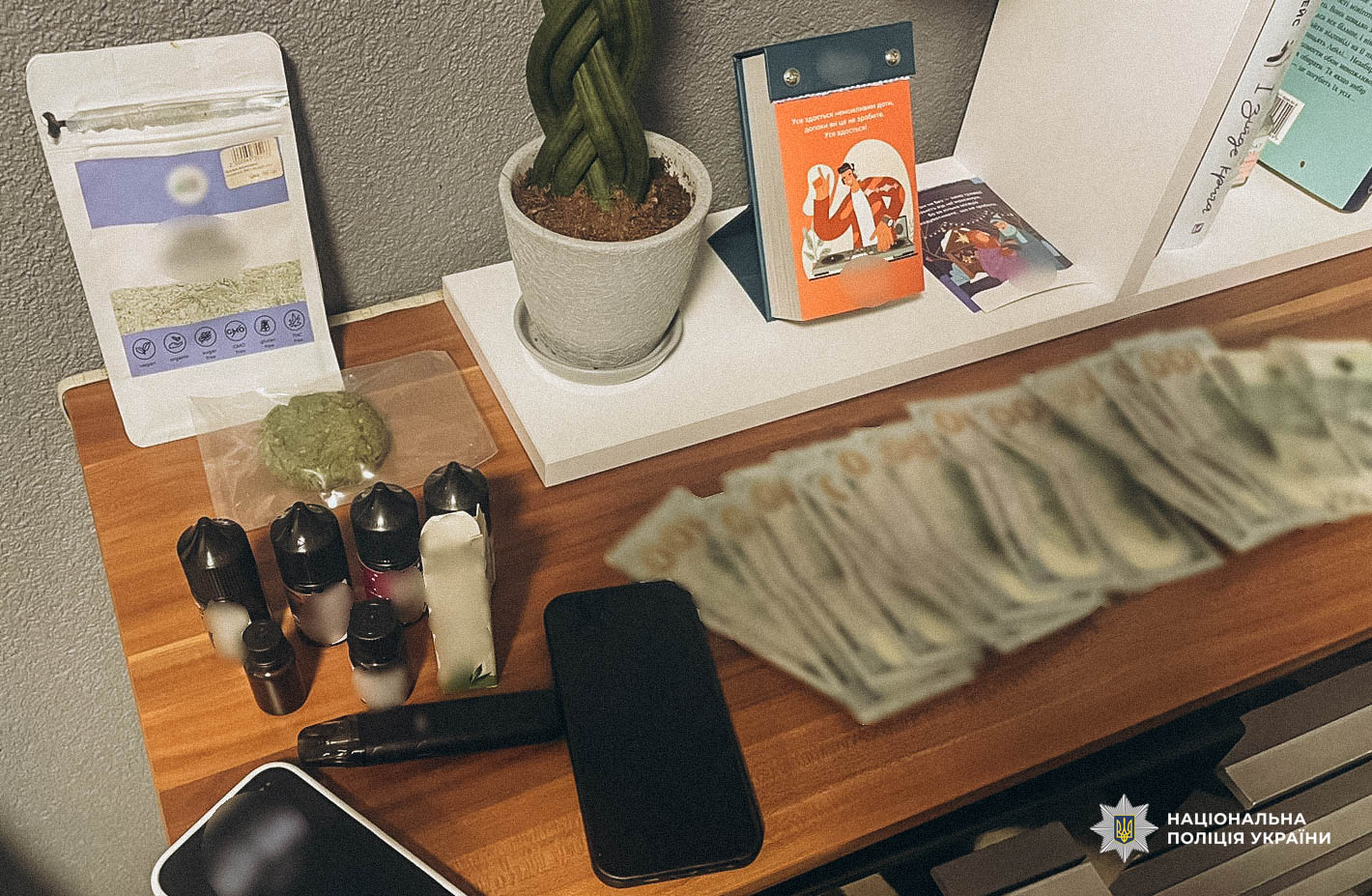 На Волині ліквідували масштабну мережу збуту наркотиків та психотропів на понад 430 млн грн