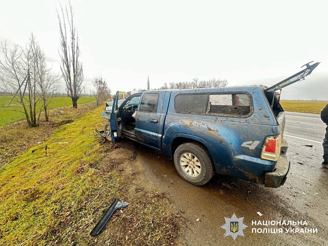 На Киевщине столкнулись легковушки: два человека погибли, один пострадал
