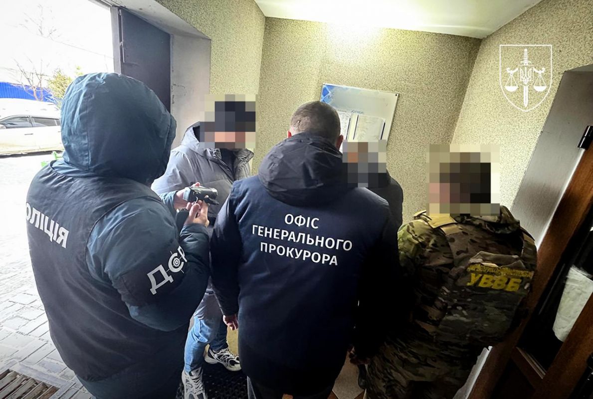 Чиновник ГНСУ требовал "откат" за поставку запчастей для воинских частей